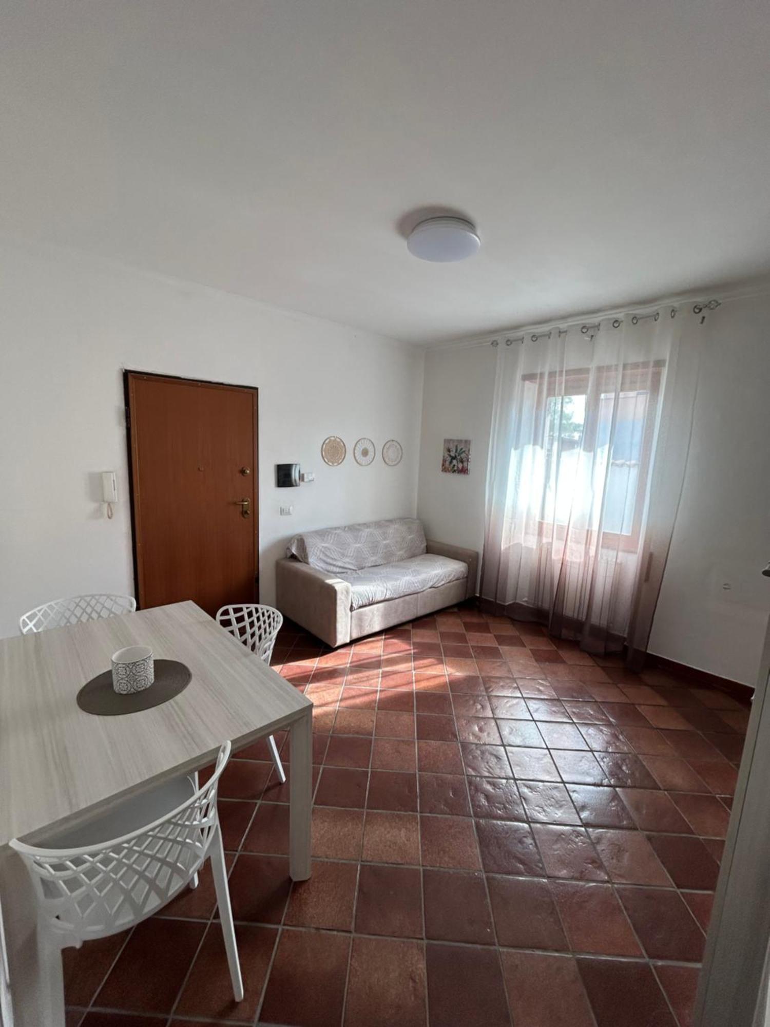 Fly & Stay Apartments Fiumicino Exteriör bild