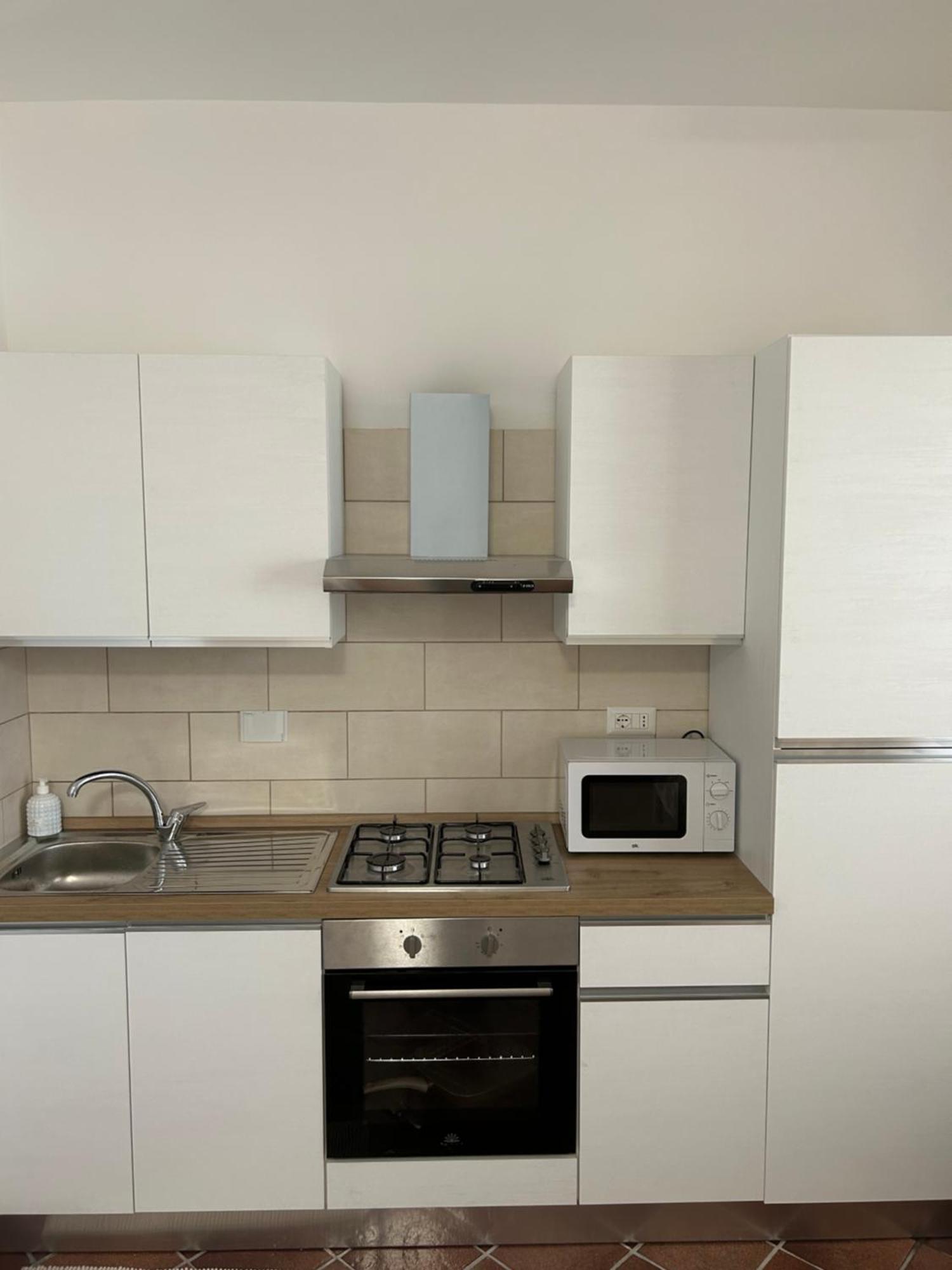 Fly & Stay Apartments Fiumicino Exteriör bild
